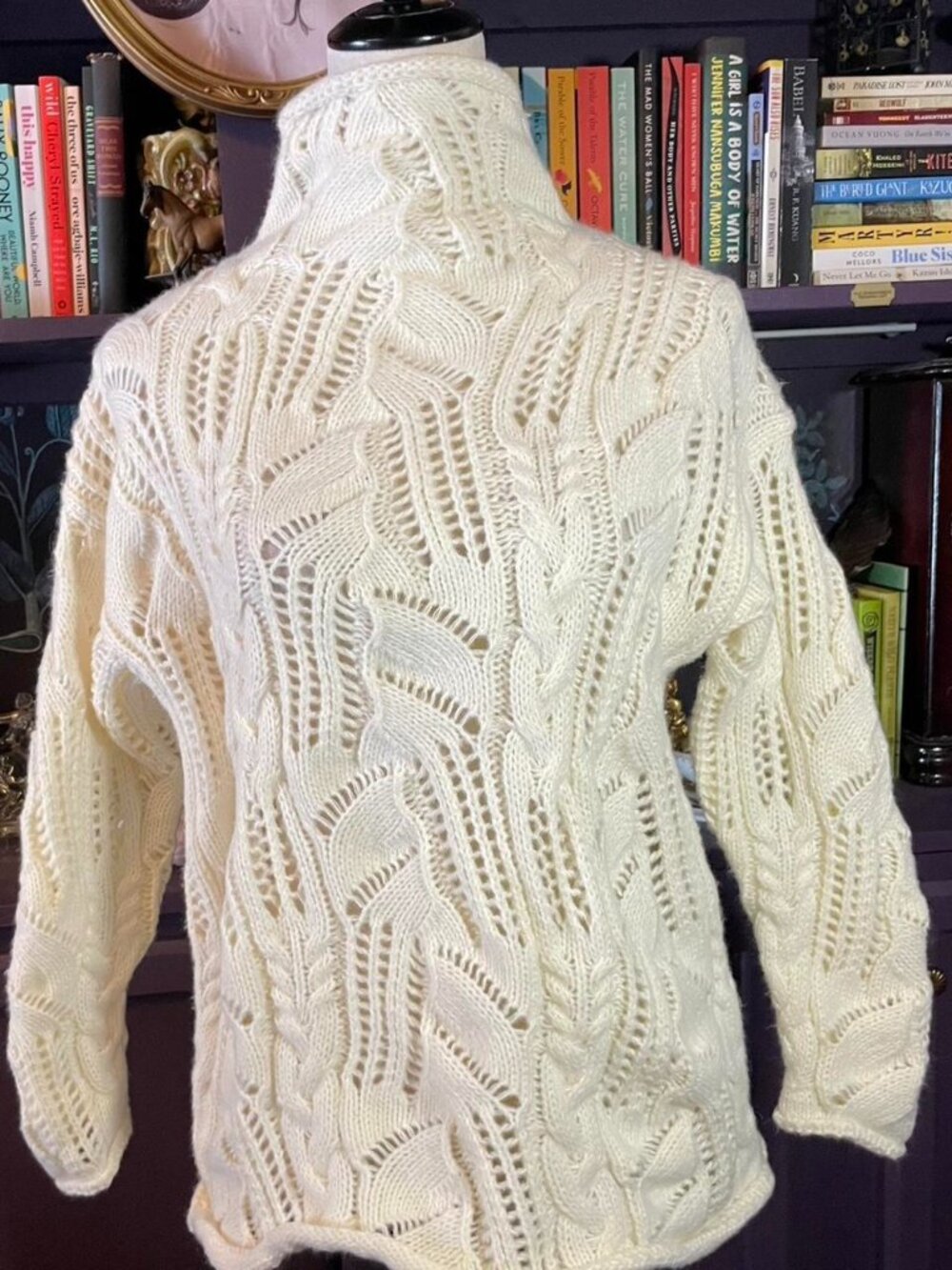 Women's Chunky knit white sweater